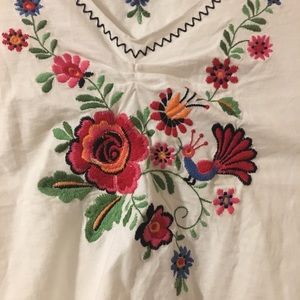 Embroidered cotton top